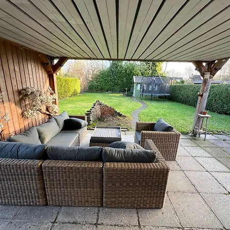 De Eewijkse Hoeve Tatil Evi Ewijk