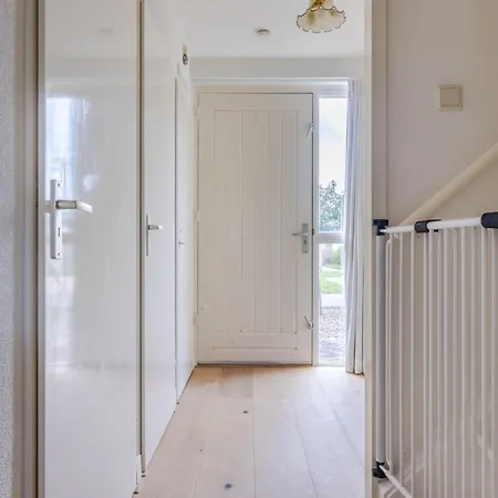 Holiday home De Eewijkse Hoeve